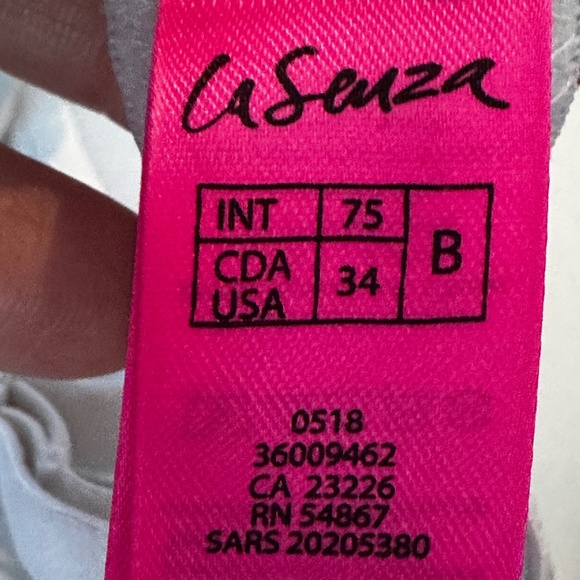 5 Bras (34B): 1Strapless, 2 PushUp,  w Straps & 2 Padded Exercise Bras - Picture 15 of 16